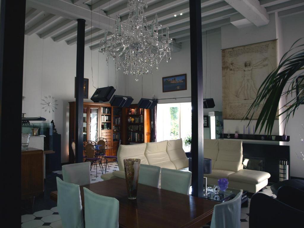 L'Orangerie Bed & Breakfast Bellerive-sur-Allier Eksteriør bilde